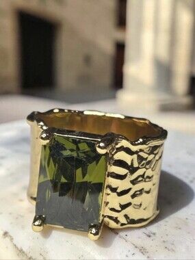 18k Gold Plated Chunky Hammered Beveled Olive Peridot Crystal Wide Band Ring